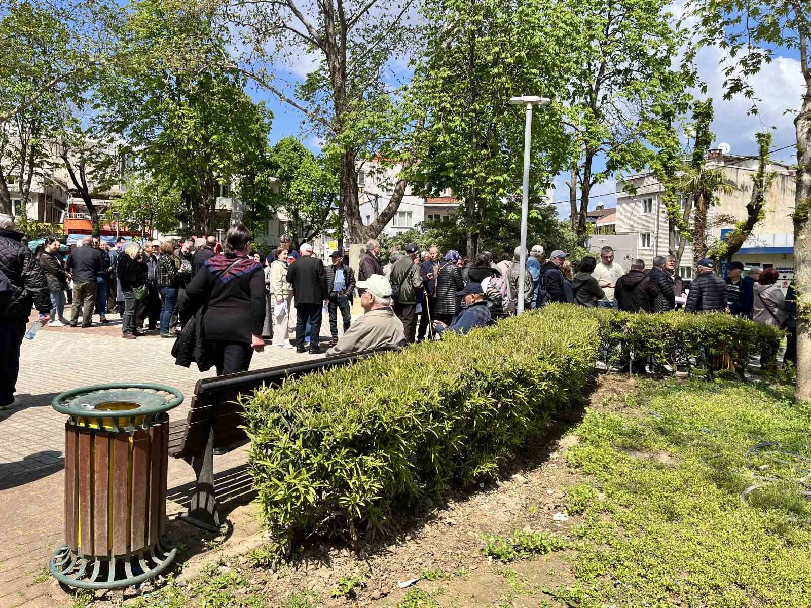 Bursa’da Bulgaristan Türkleri sandık başında 10 bursada bulgaristan turkleri sandik basinda 6 K7TmrQDa