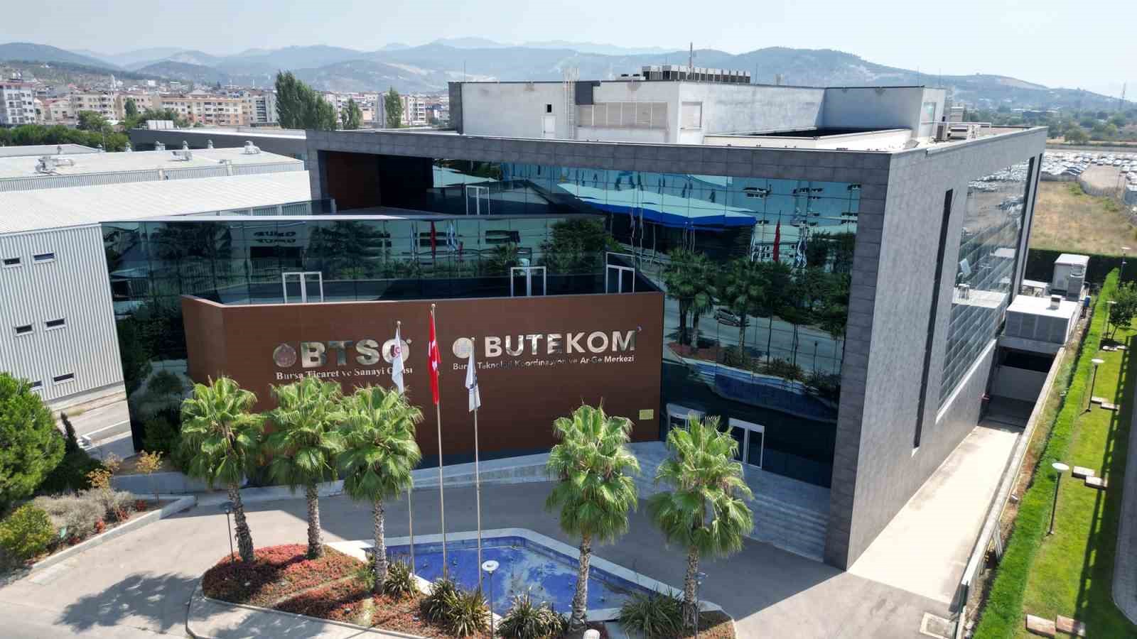 bursada butekom uretimin gelecegine yon veriyor 0 3HVLUHCY