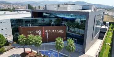 bursada-butekom-uretimin-gelecegine-yon-veriyor-qky7ZQAp.jpg
