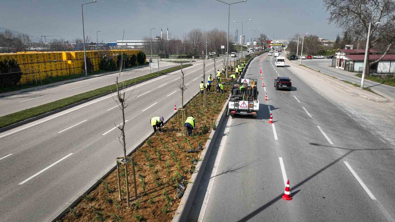 bursada cadde ve bulvarlara estetik dokunus 2 4eP7pBKX
