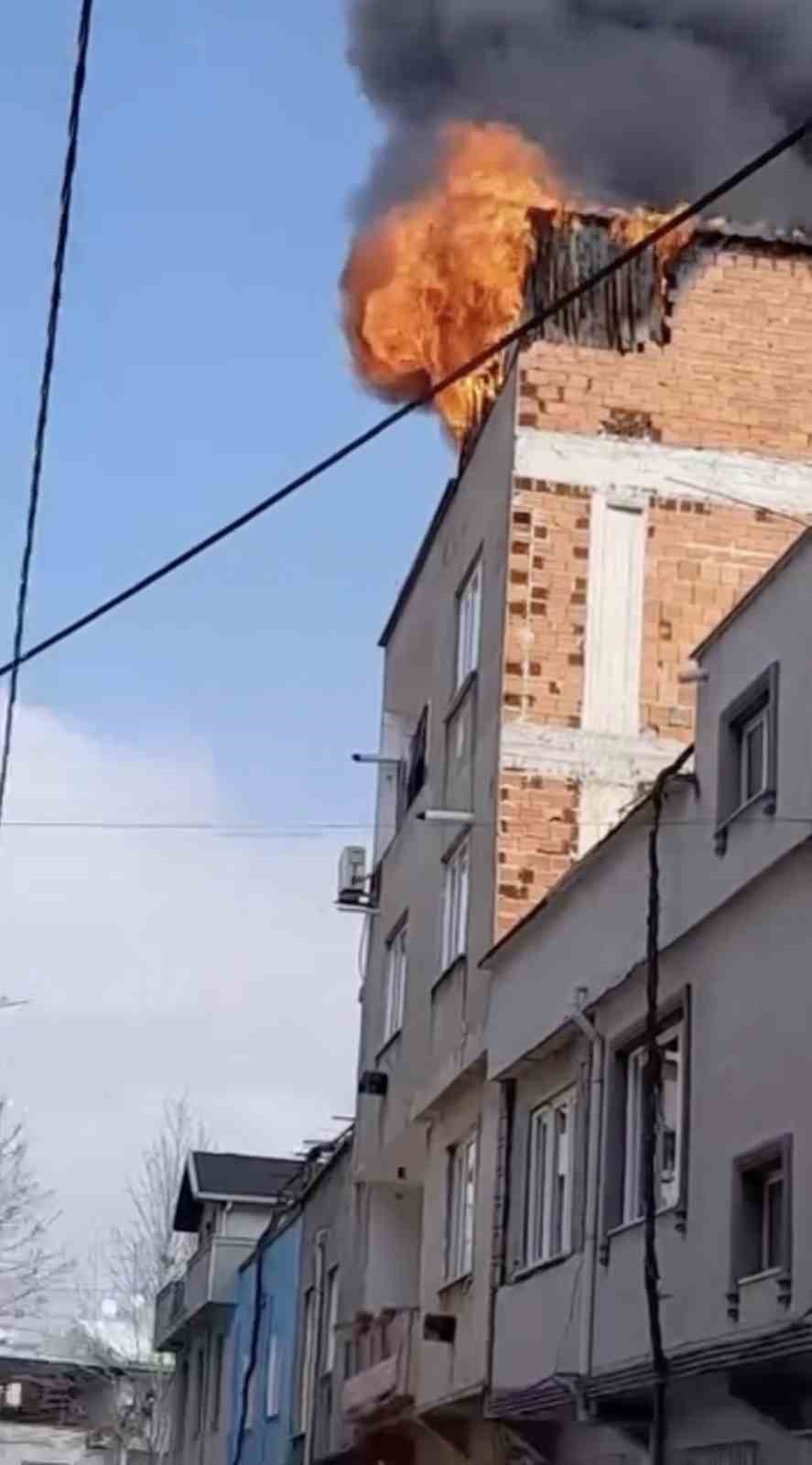 bursada cati kati alevlere teslim oldu 2 RbS9JrZe