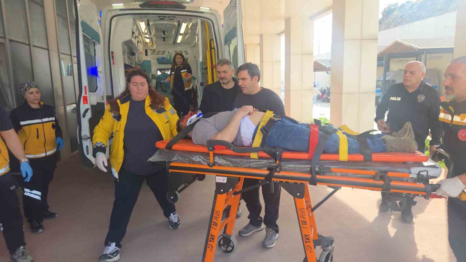 bursada catidan dusen usta agir yaralandi 1 ly147XrV
