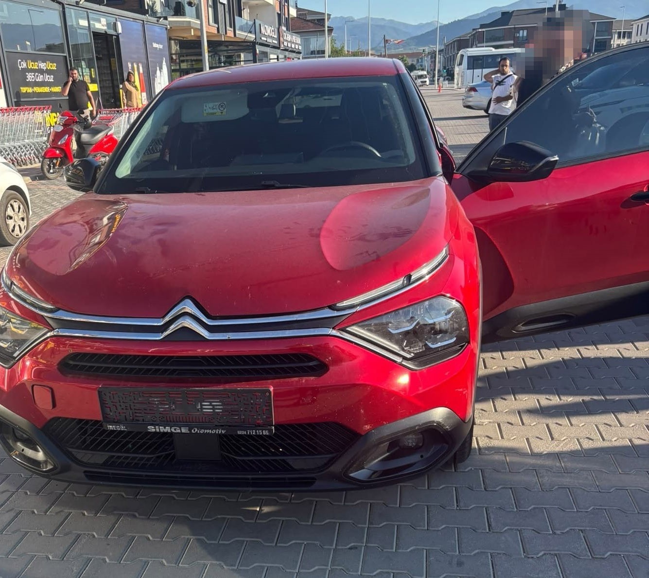 Bursa’da cipin çarptığı çocuk ağır yaralandı 5 bursada cipin carptigi cocuk agir yaralandi 1 12w3PYct