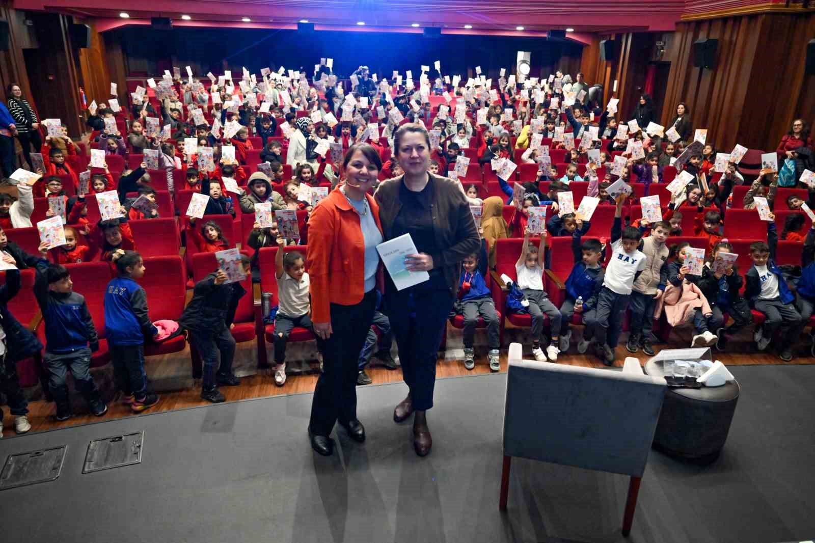 bursada cocuklarla edebiyat bulusmasi 2 m4Lkmfwc