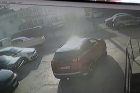 İzmir’de 2.5 milyon TL’lik kaçak alkol ve tütün operasyonu: 14 şüpheliye işlem 1 thumbnail