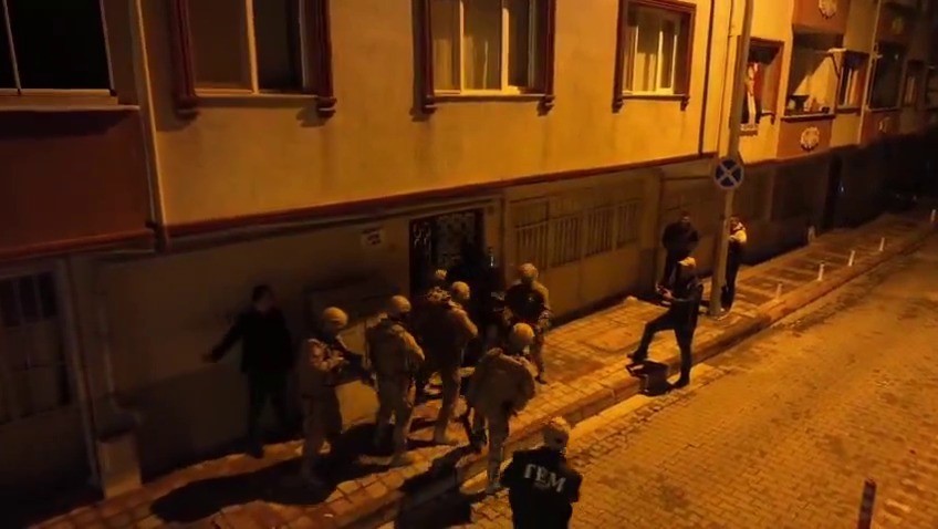 bursada deas operasyonu 18 gozalti 4 VNO2MSjN