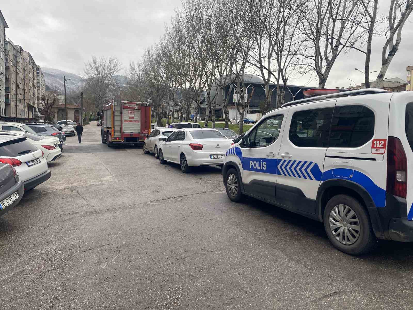 bursada dereye dusen sahis hayatini kaybetti 3 3jRpVNwb