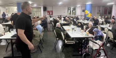 bursada-duygulandiran-iftar-RQ4K2NeB.jpg