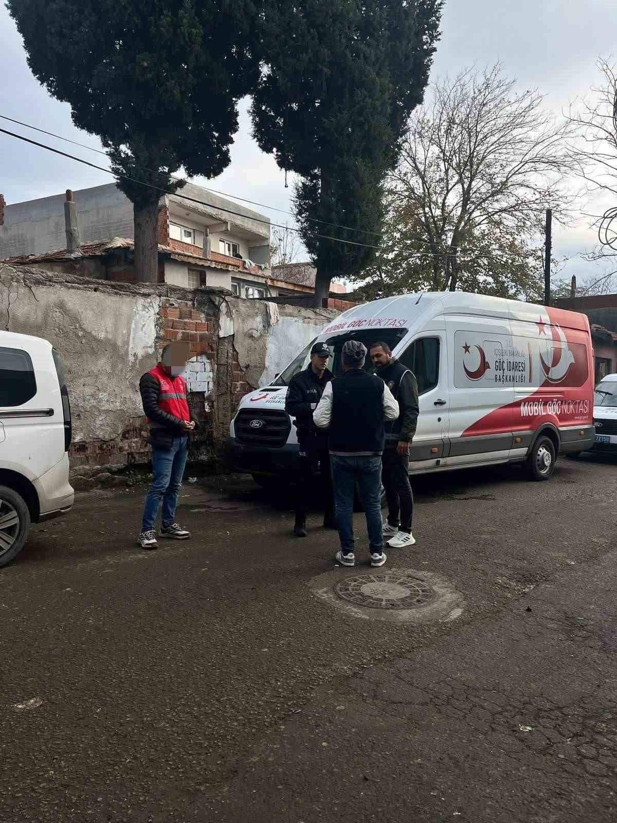 bursada duzensiz gocmen denetimi 2 HvDLtGiu