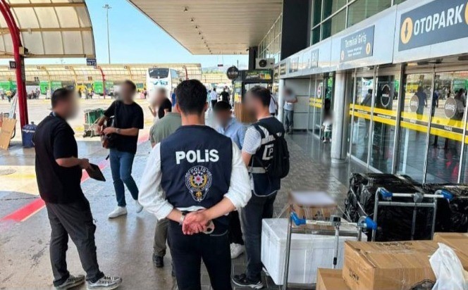 bursada-duzensiz-gocmenlere-karsi-operasyon-cvgMBGBZ.jpg