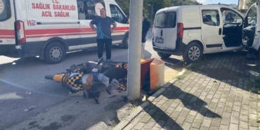 bursada-egitim-pistinde-feci-kazaehliyetsiz-genc-kuryeye-carpti-27uCj8sl.jpg