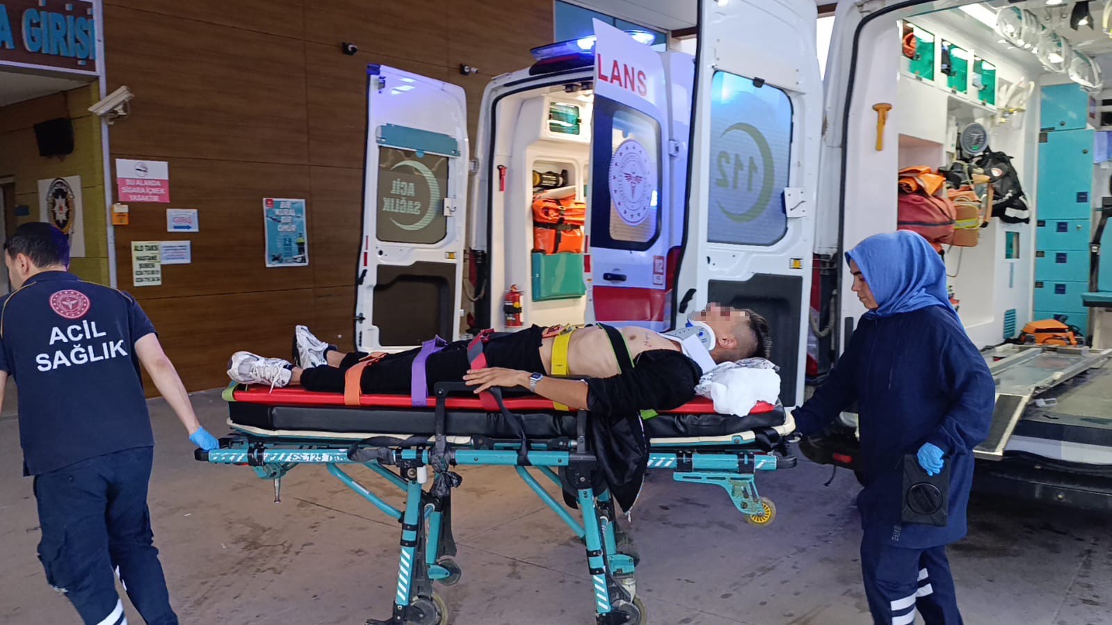 Bursa’da feci kaza: 4 yaralı 4 bursada feci kaza 4 yarali 0 UiFdNPbS