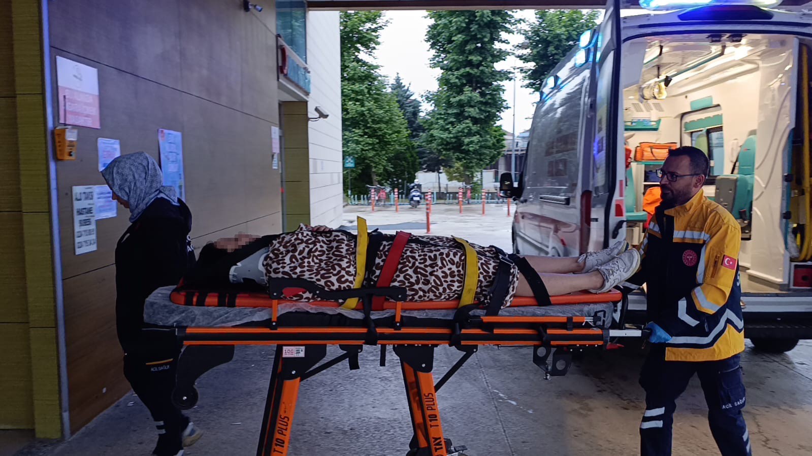 Bursa’da feci kaza: 4 yaralı 5 bursada feci kaza 4 yarali 1 kMTUyPSq