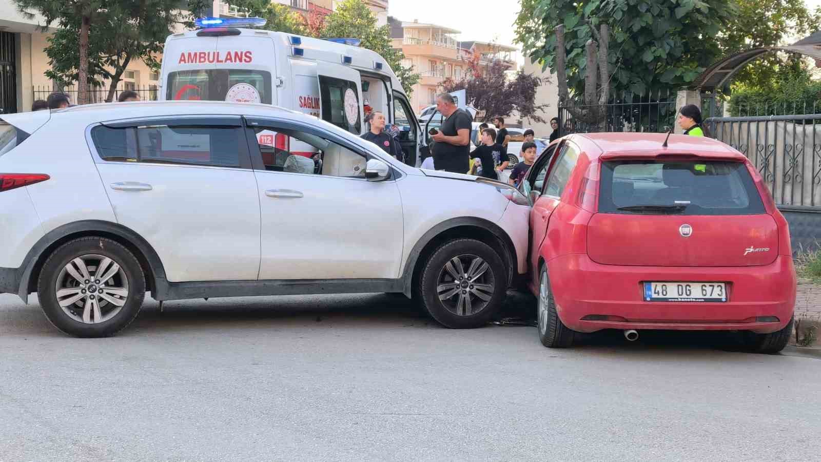 bursada feci kaza 4 yarali 2 4A47EwF2