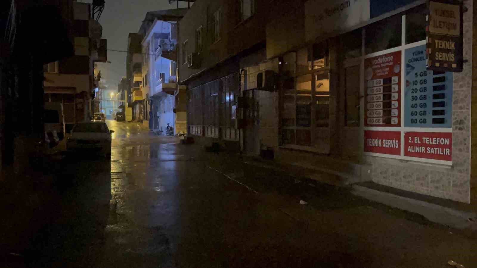 bursada feci kaza aracin altinda kalan 4 yasindaki cocuk agir yaralandi 1 lFaNM2ZL