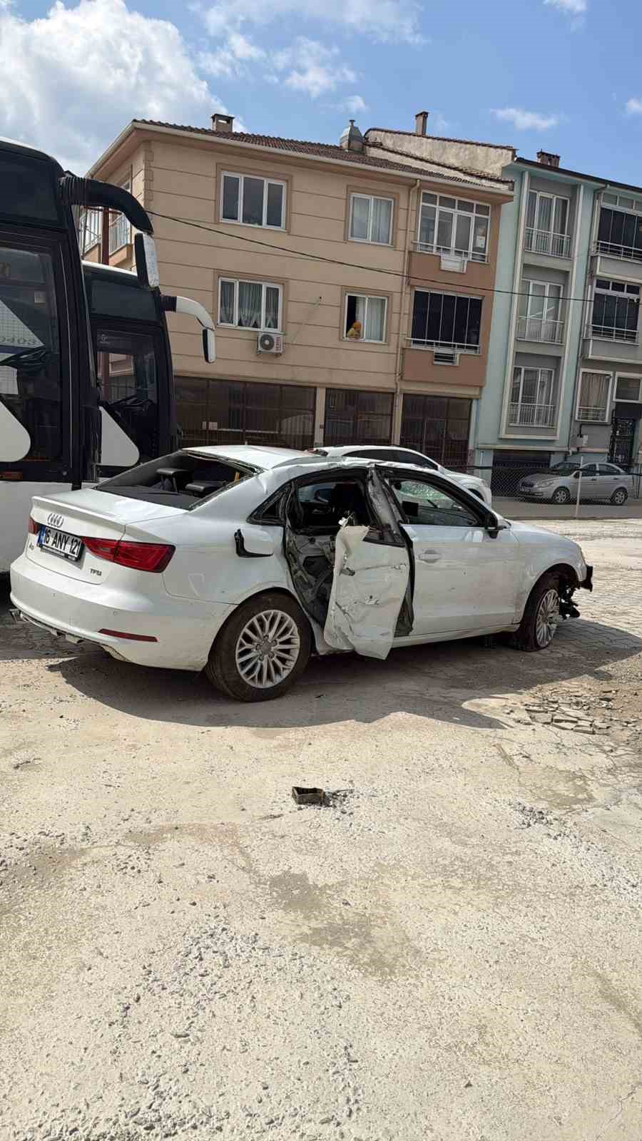 bursada feci kaza genc yasta hayatini kaybetti 4 SGFX6LU5