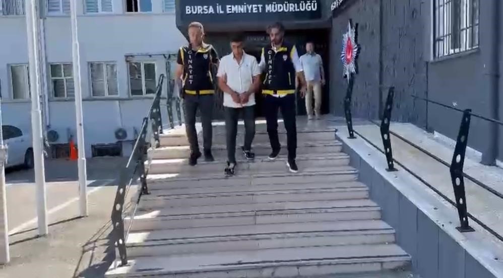 Bursa’da film gibi cinayet davasında karar: Müebbet hapis talep edildi, 10 yıl 10 aya mahkum oldu 5 bursada film gibi cinayet davasinda karar muebbet hapis talep edildi 10 yil 10 aya ukbGNLQF