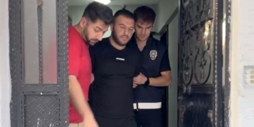 bursada-firarilere-nefes-aldirilmadi-toplam-50-yil-hapis-cezasi-bulunan-3-hukumlu-yakalandi-zMtnmUQi.jpg