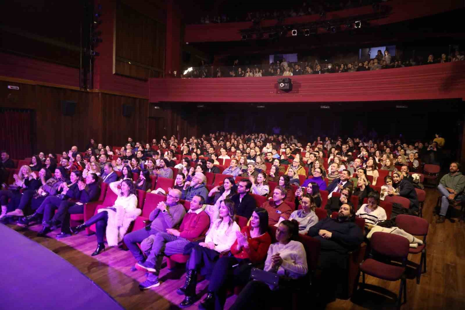 bursada gaye su akyol ile muzik dolu gece 3