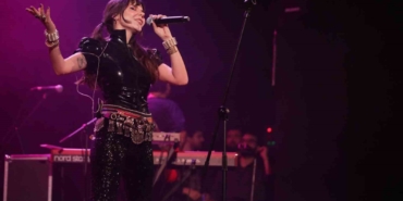 bursada-gaye-su-akyol-ile-muzik-dolu-gece-l5y9G56V.jpg