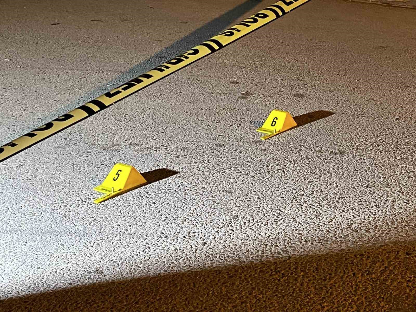 bursada gece yarisi hesaplasma aracin onunu kesip ates acti 7 AM4SIfp4