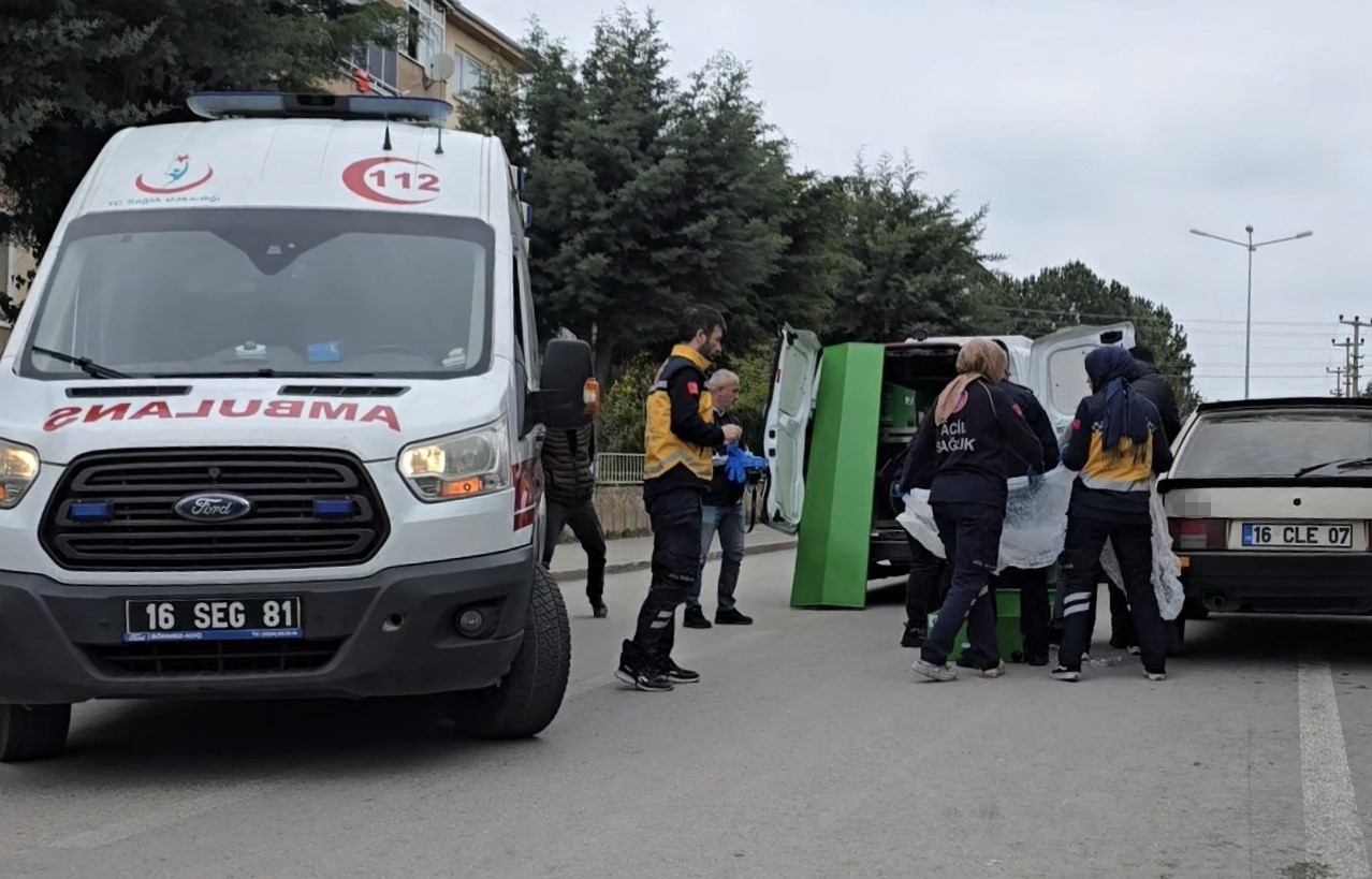 bursada genc otomobilin icinde olu bulundu 1 7Ak8i1Tw