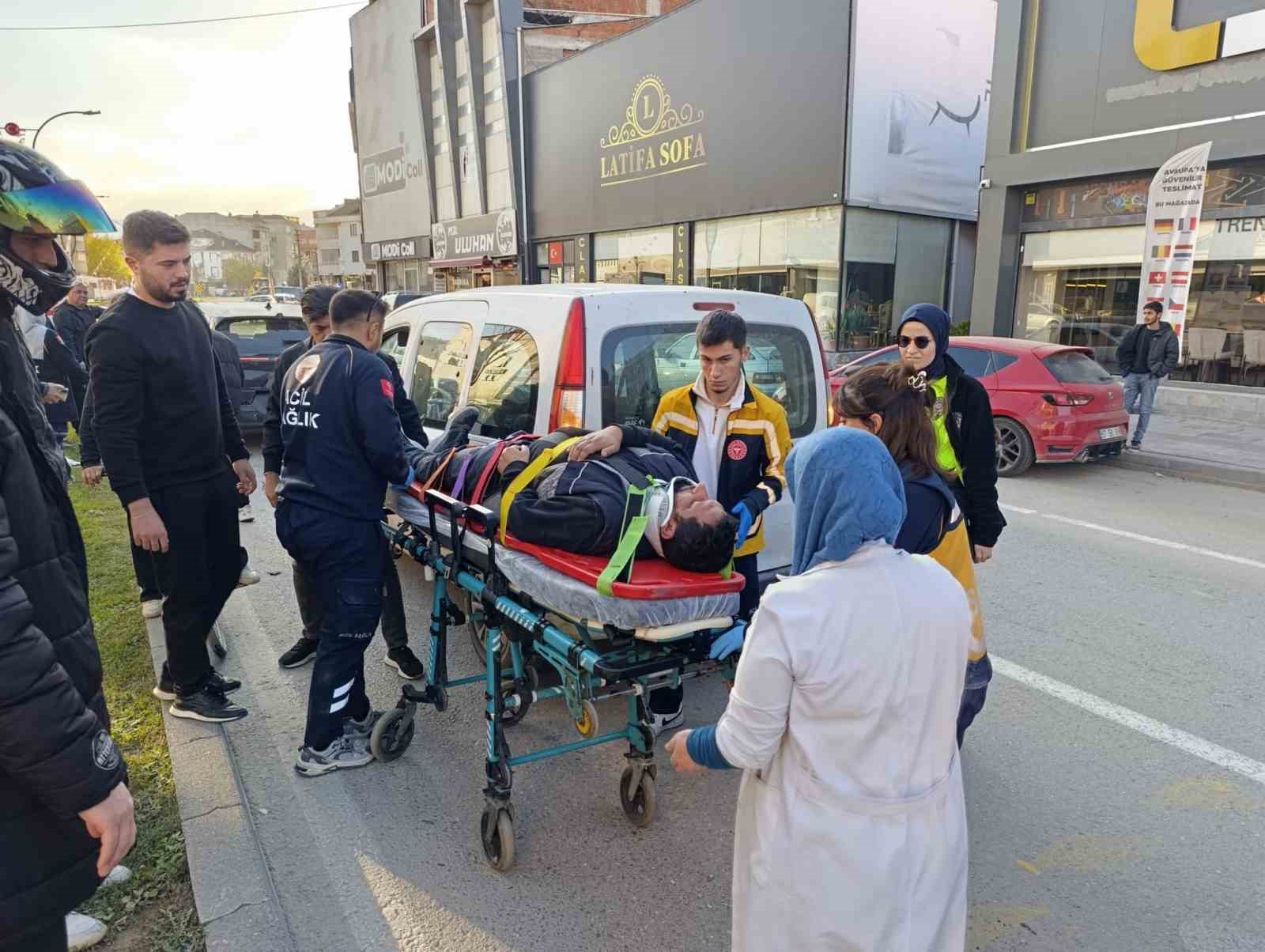 bursada hafif ticari arac cipe carpti 1 yarali 1 anVbJ2la
