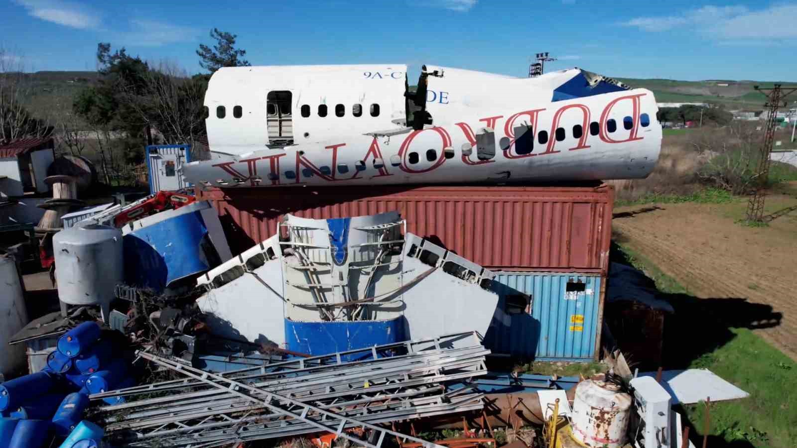 bursada hurdacidaki boeing 747 ucak gorenleri saskina ceviriyor 4 BLTlRUT2