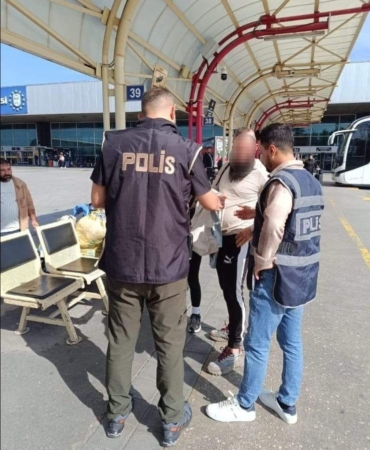 bursada-huzur-uygulamasi-4-bin-129-kisi-sorgulandi-394-bin-lira-ceza-kesildi-HceCZvFz.jpg