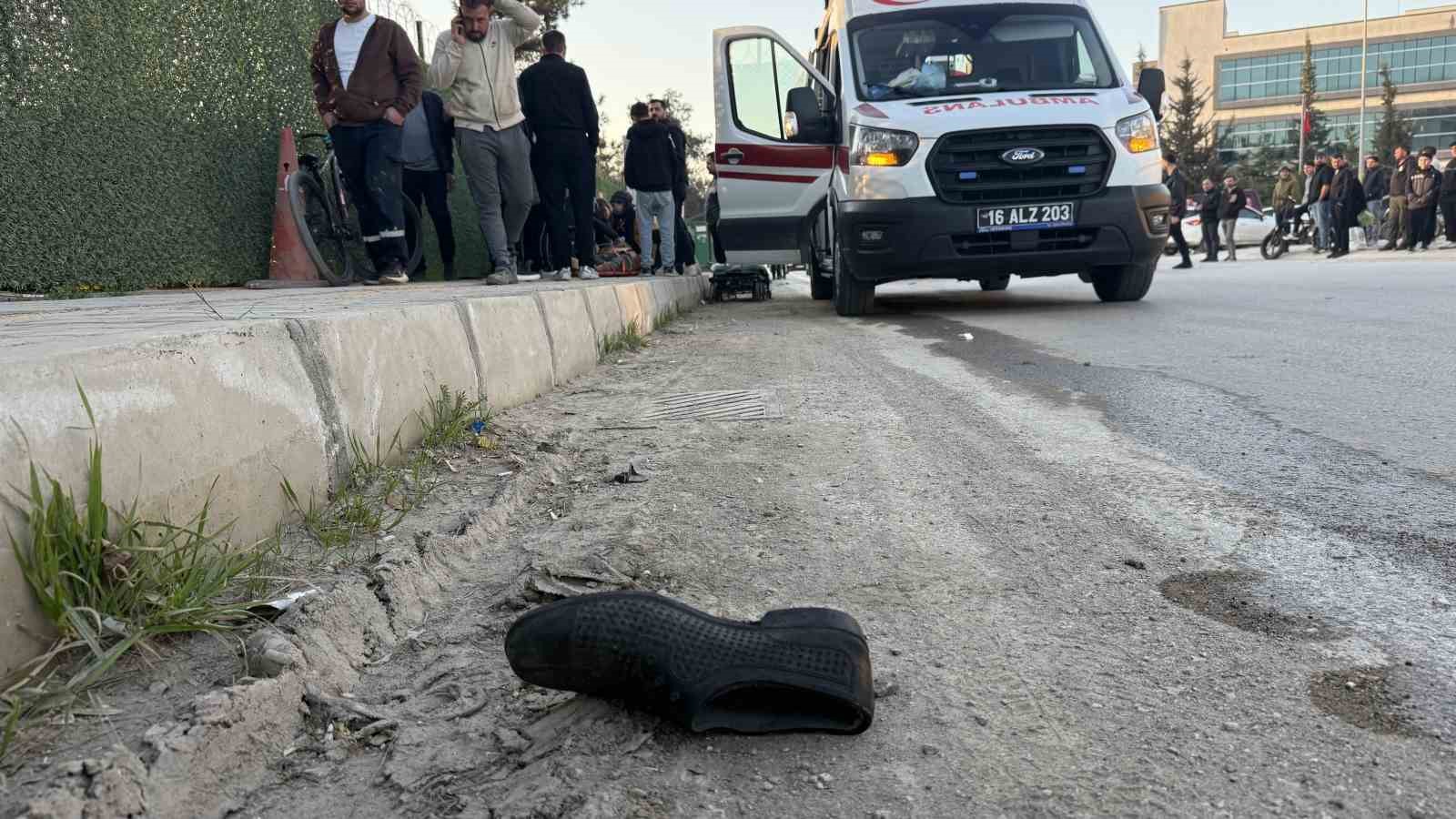 bursada iftara dakika kala feci kaza 1 yarali 0 AAXcbbYX