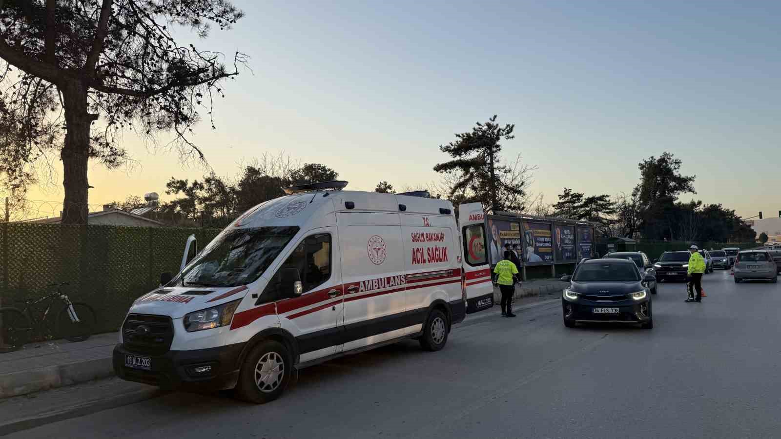 bursada iftara dakika kala feci kaza 1 yarali 3 XJUcR3jt