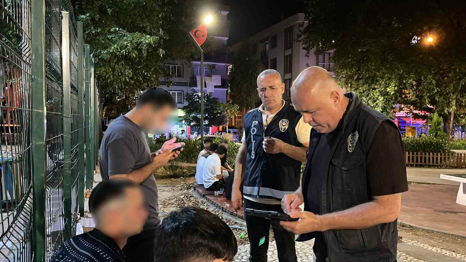 bursada iki ilce abluka altina alindi polis kus ucurtmadi 0 q1Z3uyDT