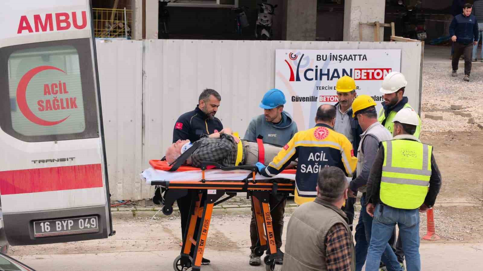 bursada insaatin 2 katindan dusen isci yaralandi 2 RpsR6n3b