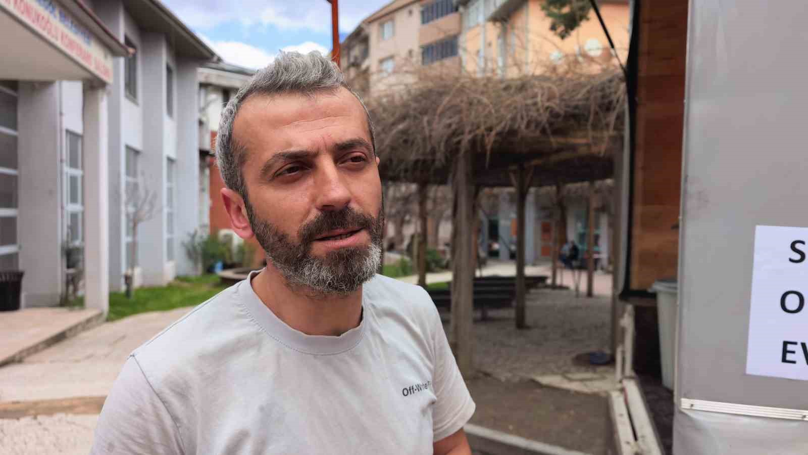 bursada istedigi ile evlenen kadin lokma dagitti 1 sMv3BLFN