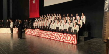 bursada-istiklal-marsinin-kabulunun-105-yili-torenle-anildi-MbSLn9fH.jpg