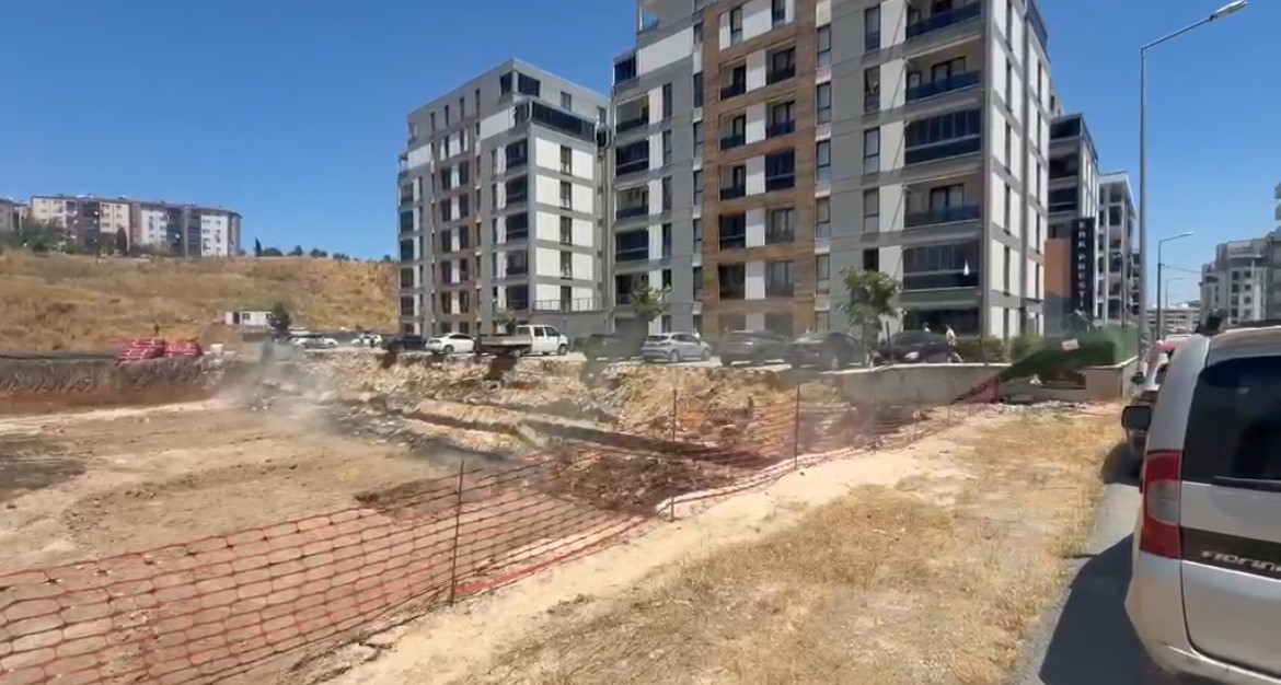bursada istinat duvari coktu site sakinleri zamanla yaristi 0 FKvwiaNM