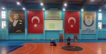 bursada-jandarmadan-ogrencilere-narkotik-egitimi-mrZtuM6w.jpg