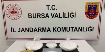 bursada-jandarmadan-uyusturucu-operasyonu-2-kilo-355-gram-metamfetamin-ele-gecirildi-Q4cHyjKx.jpg