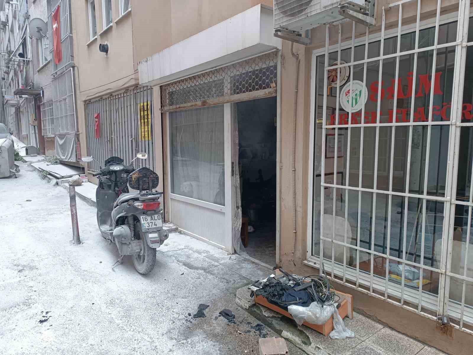 bursada jenerator yangini korkuttu 2 msGQsY81