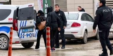 bursada-kacak-masor-operasyonu-3-kisi-yakalandi-isletmeye-445-bin-tl-ceza-bzdkMnVf.jpg