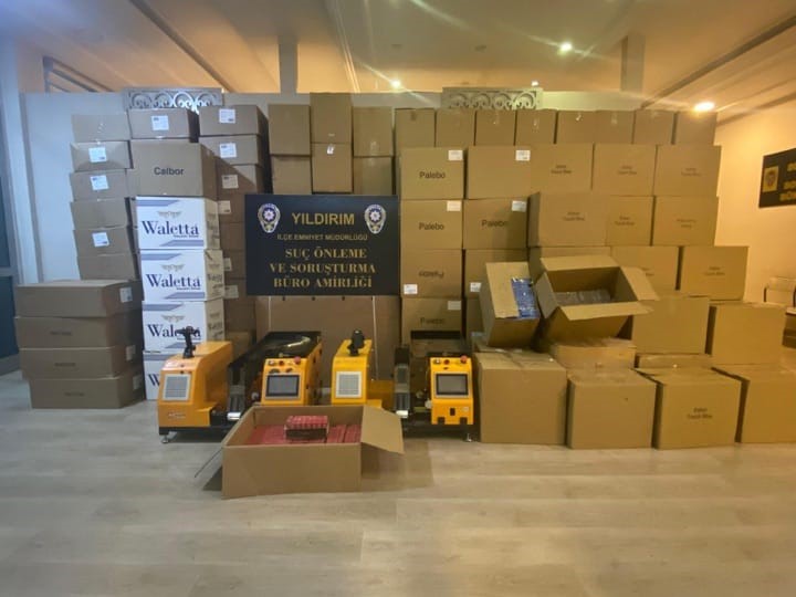 bursada kacak sigara imalathanesine operasyon 460 kilo tutun ele gecirildi 0 kG5eZkKb