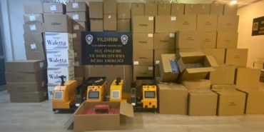 bursada-kacak-sigara-imalathanesine-operasyon-460-kilo-tutun-ele-gecirildi-N2FcEER5.jpg