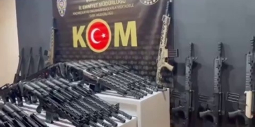 bursada-kacak-silah-operasyonu-118-ruhsatsiz-tufek-ele-gecirildi-NHXJYxVM.jpg