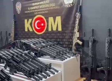 bursada-kacak-silah-operasyonu-118-ruhsatsiz-tufek-ele-gecirildi-NHXJYxVM.jpg