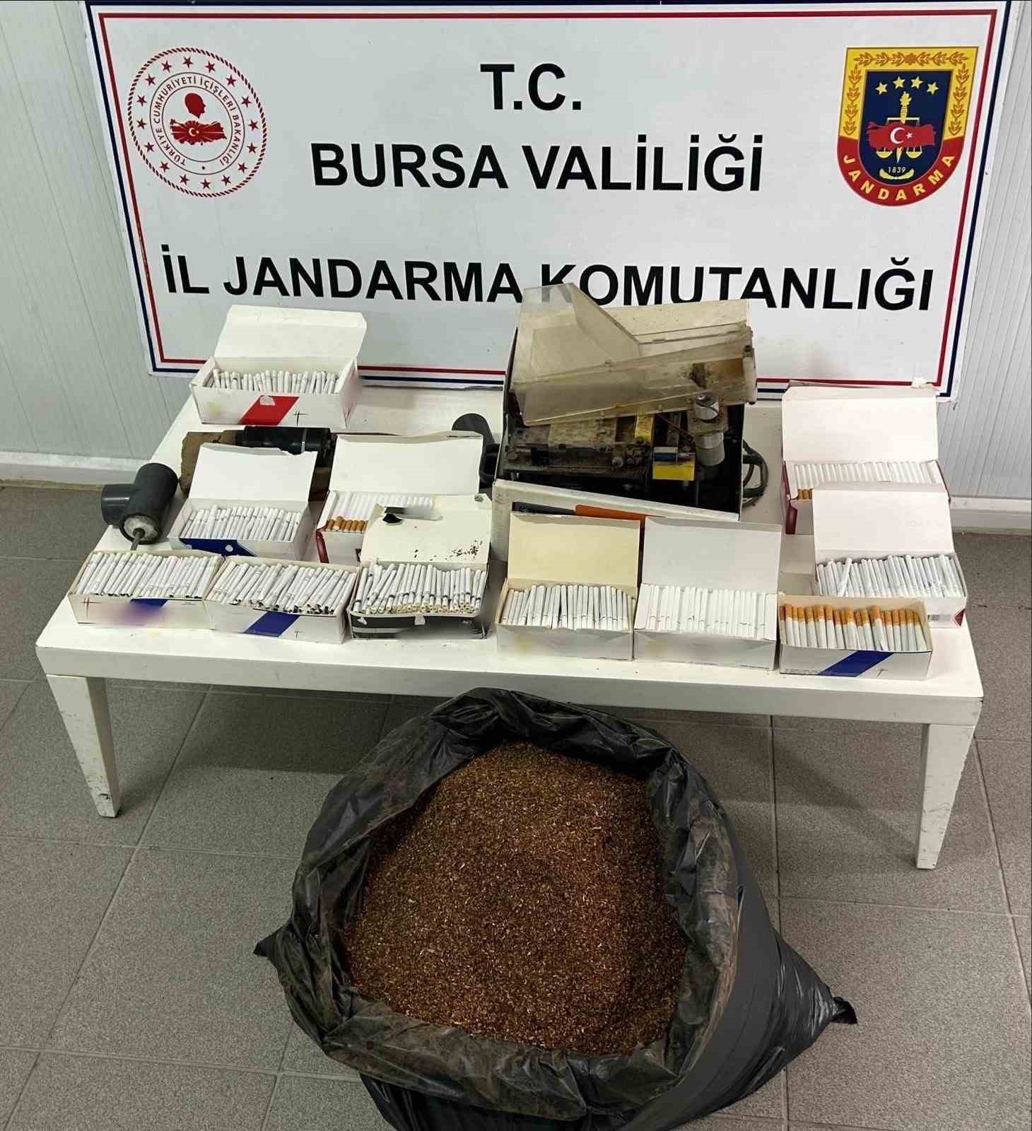 Bursa’da kaçak tütün operasyonu 4 bursada kacak tutun operasyonu 0 sznBIRzq