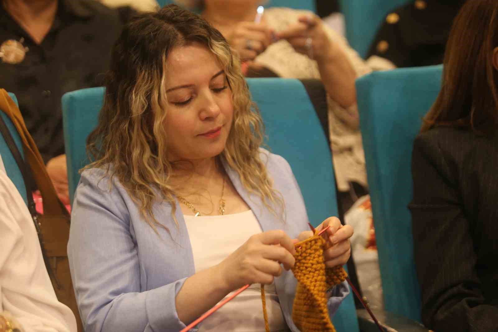 bursada kadinlardan huzurevine ilmek ilmek sevgi 4 r8yOankQ