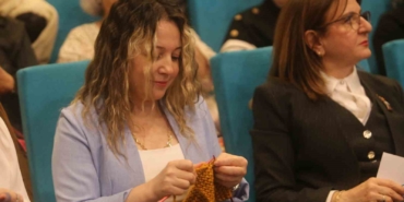 bursada-kadinlardan-huzurevine-ilmek-ilmek-sevgi-xtJie7iV.jpg