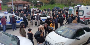 bursada-kafede-silahli-saldiri-1i-agir-4-yarali-xYTi2sOE.jpg