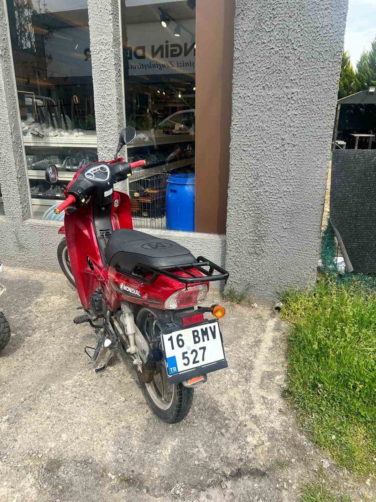 bursada kamyonet ile motosiklet carpisti 1 yarali 4