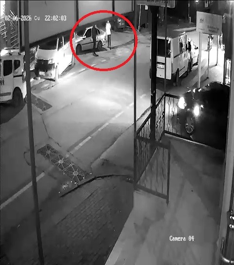 Bursa’da kan donduran cinayet anı kameraya yansımıştı... 280 saat kamera izleyip cinayeti çözdüler 6 bursada kan donduran cinayet ani kameraya yansimisti 280 saat kamera izleyip cinayeti cozduler 2 ydhCQR2k